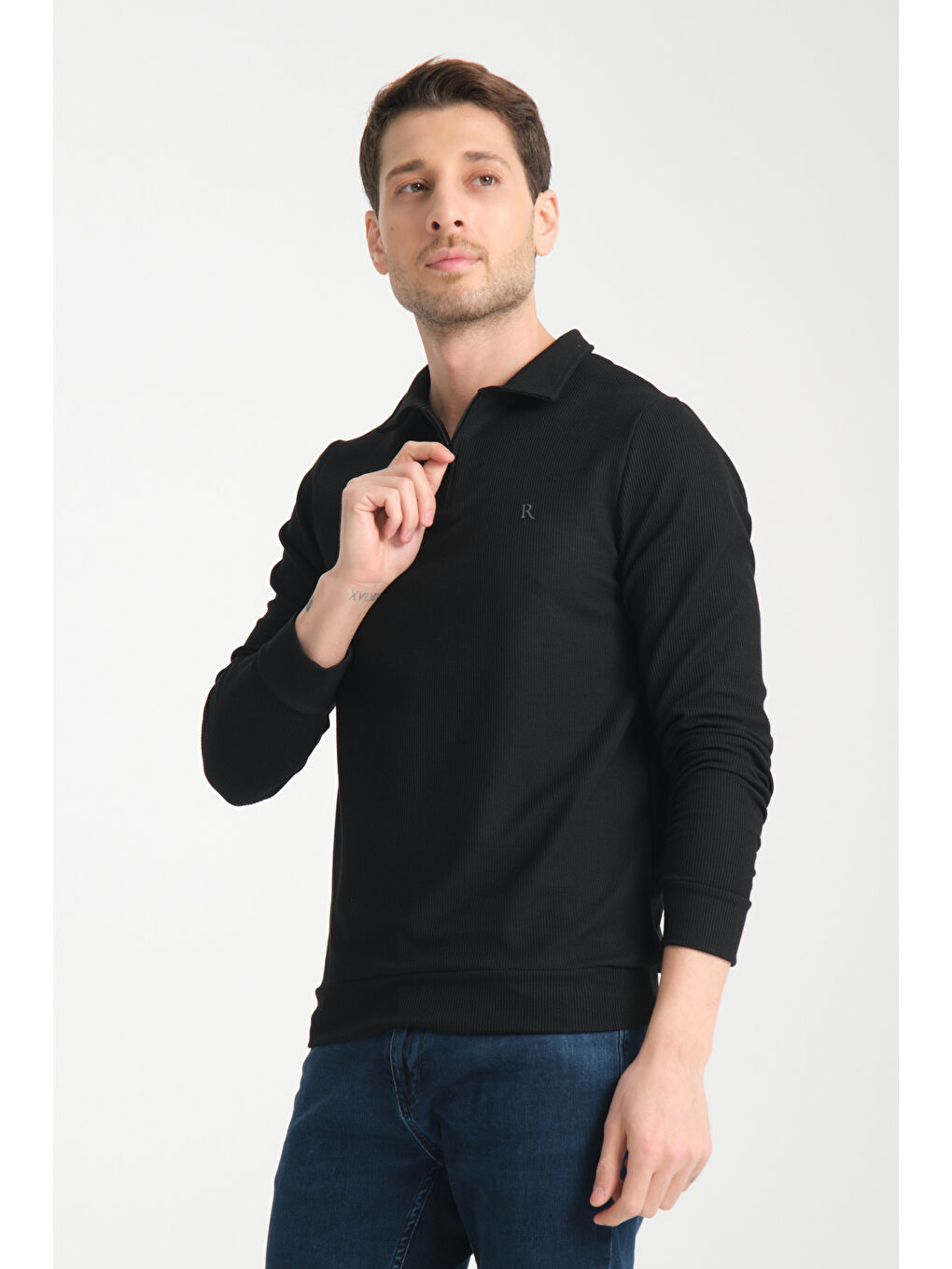 Siyah Erkek Yarım Fermuarlı Uzun Kol Sweatshirt 7702-1