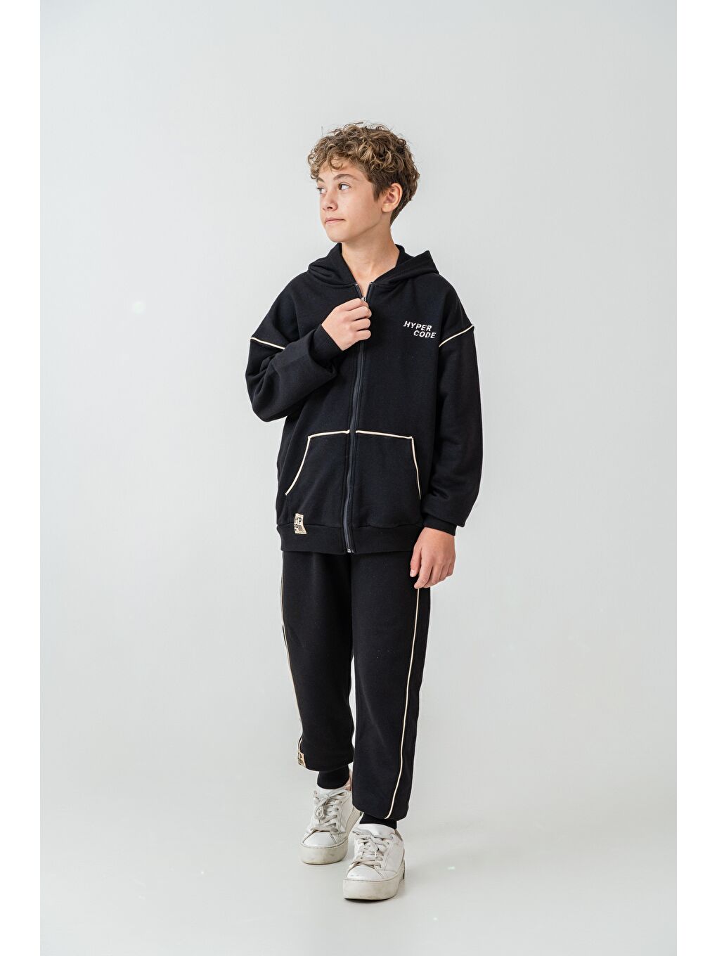 Siyah Hyper Code Baskılı Kapüşonlu Ön Fermuarlı Kanguru Cepli Erkek Çocuk Alt Üst Eşofman Takımı