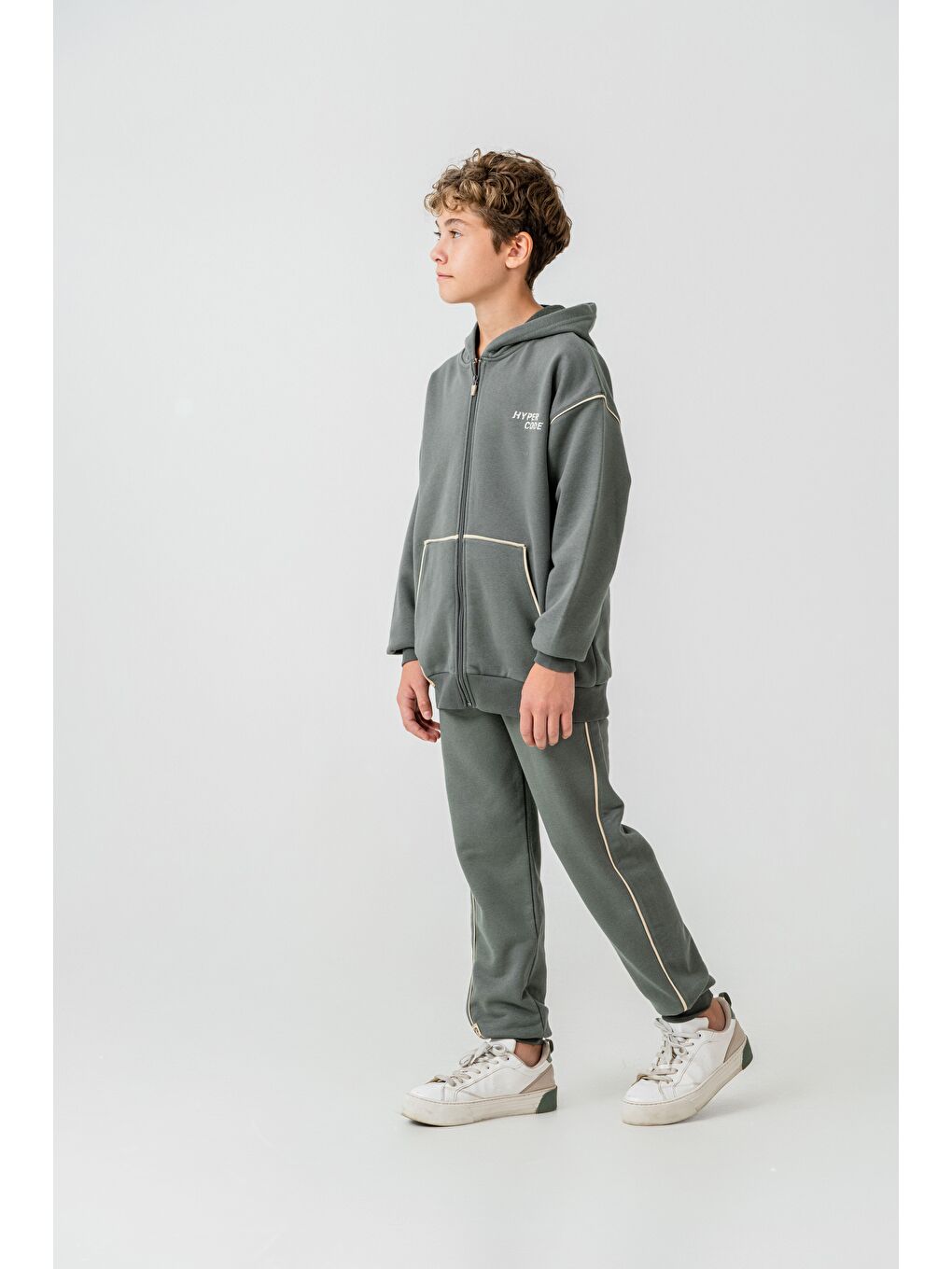 Haki Hyper Code Baskılı Kapüşonlu Ön Fermuarlı Kanguru Cepli Erkek Çocuk Alt Üst Eşofman Takımı-3