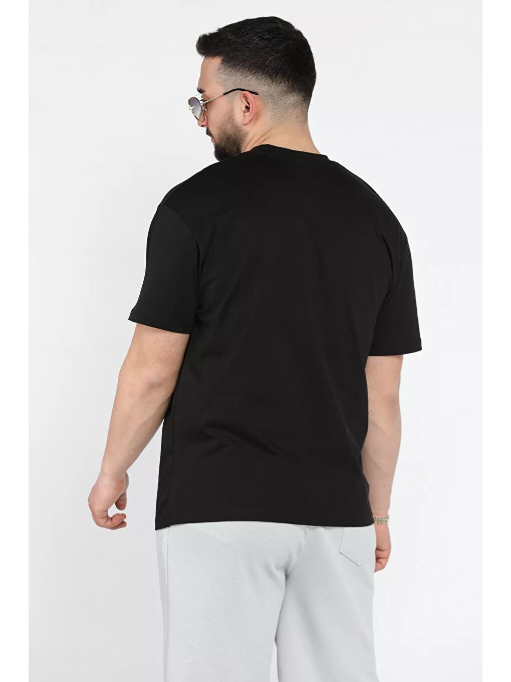 Siyah Erkek Bisiklet Yaka Silikon Yazı Baskılı Tişört-2