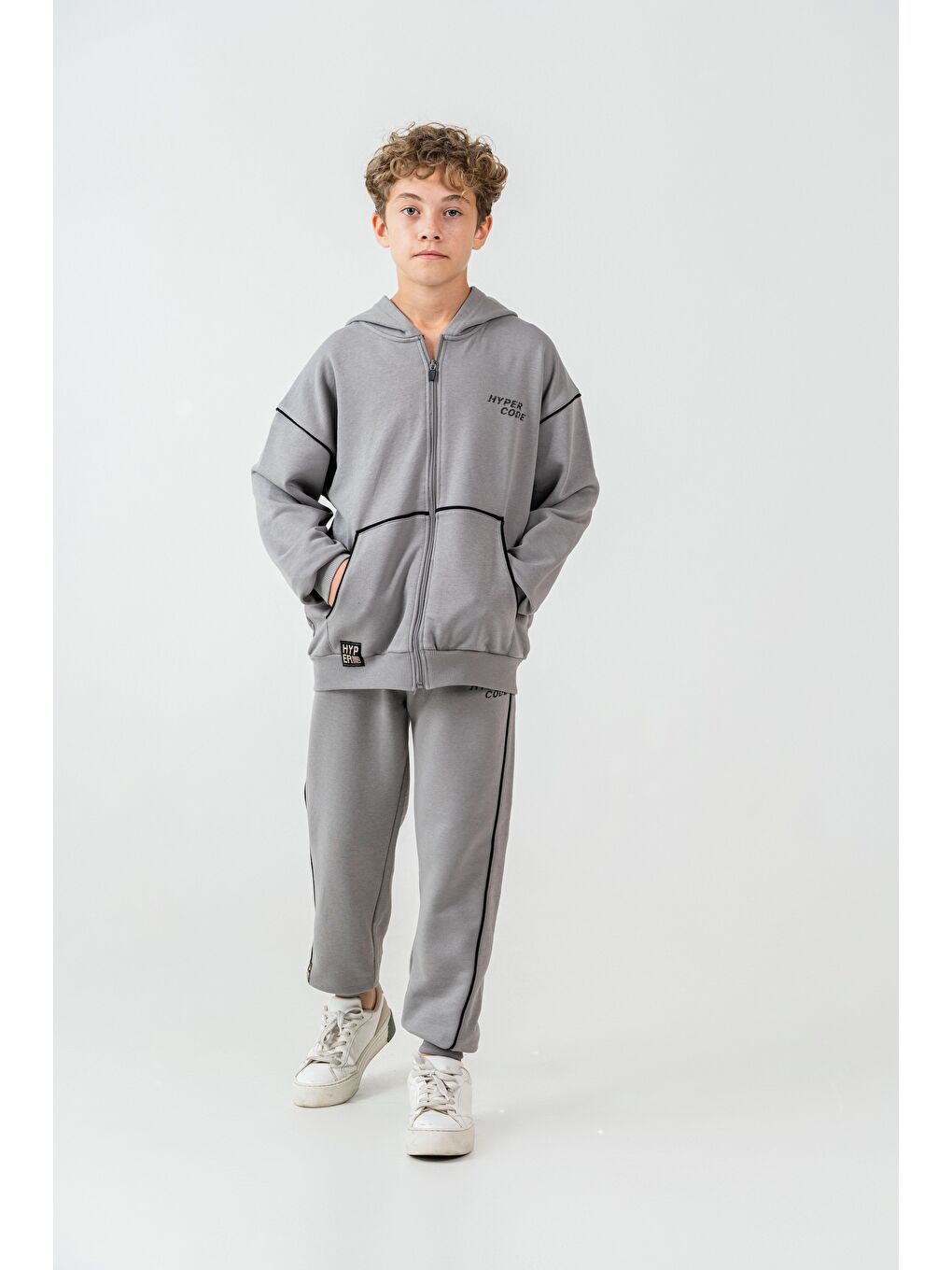 Gri Hyper Code Baskılı Kapüşonlu Ön Fermuarlı Kanguru Cepli Erkek Çocuk Alt Üst Eşofman Takımı-4