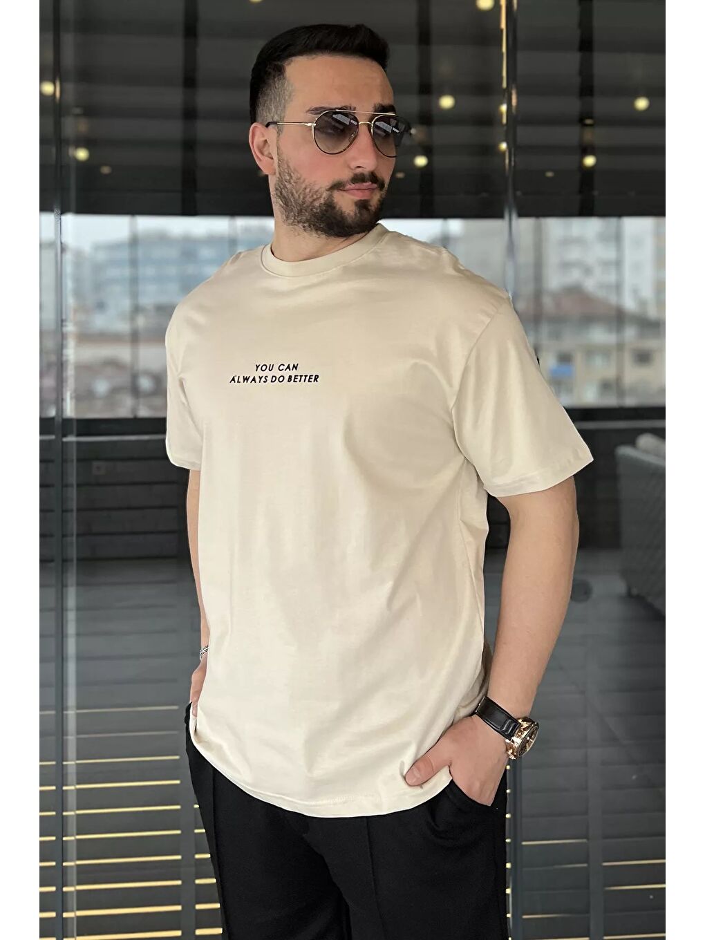 Bej Erkek Bisiklet Yaka Silikon Yazı Baskılı Tişört