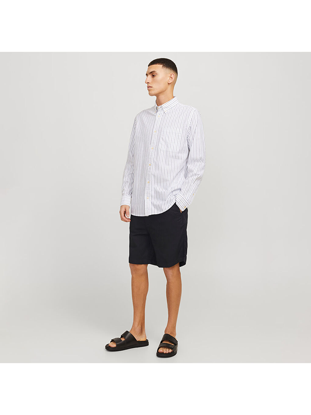 Jaiden Campaign Hybrid Bondi Erkek Siyah Şort-1