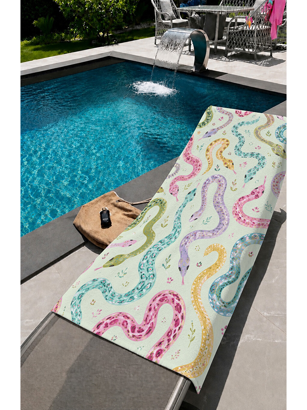 Yeşil Renkli Denizatı Desenli 70x150 Plaj Havlusu-1
