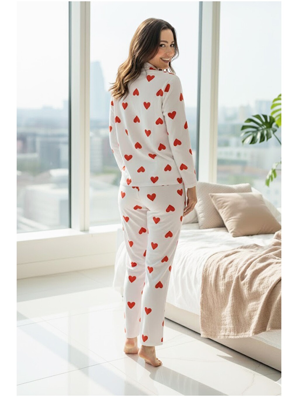 Karışık Beyaz Kırmızı Kalp Desenli Örme Düğmeli Pamuklu Pijama Takım-2