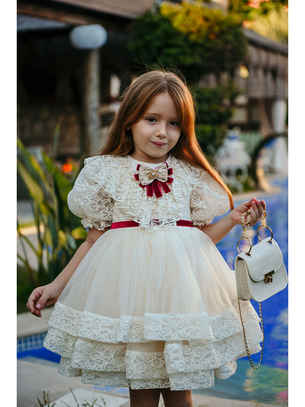 Ekru Özel Tasarım, Dantel Detaylı, Çanta Aksesuarlı, Kat Kat Etekli Kız Çocuk Elbise_M2408-5
