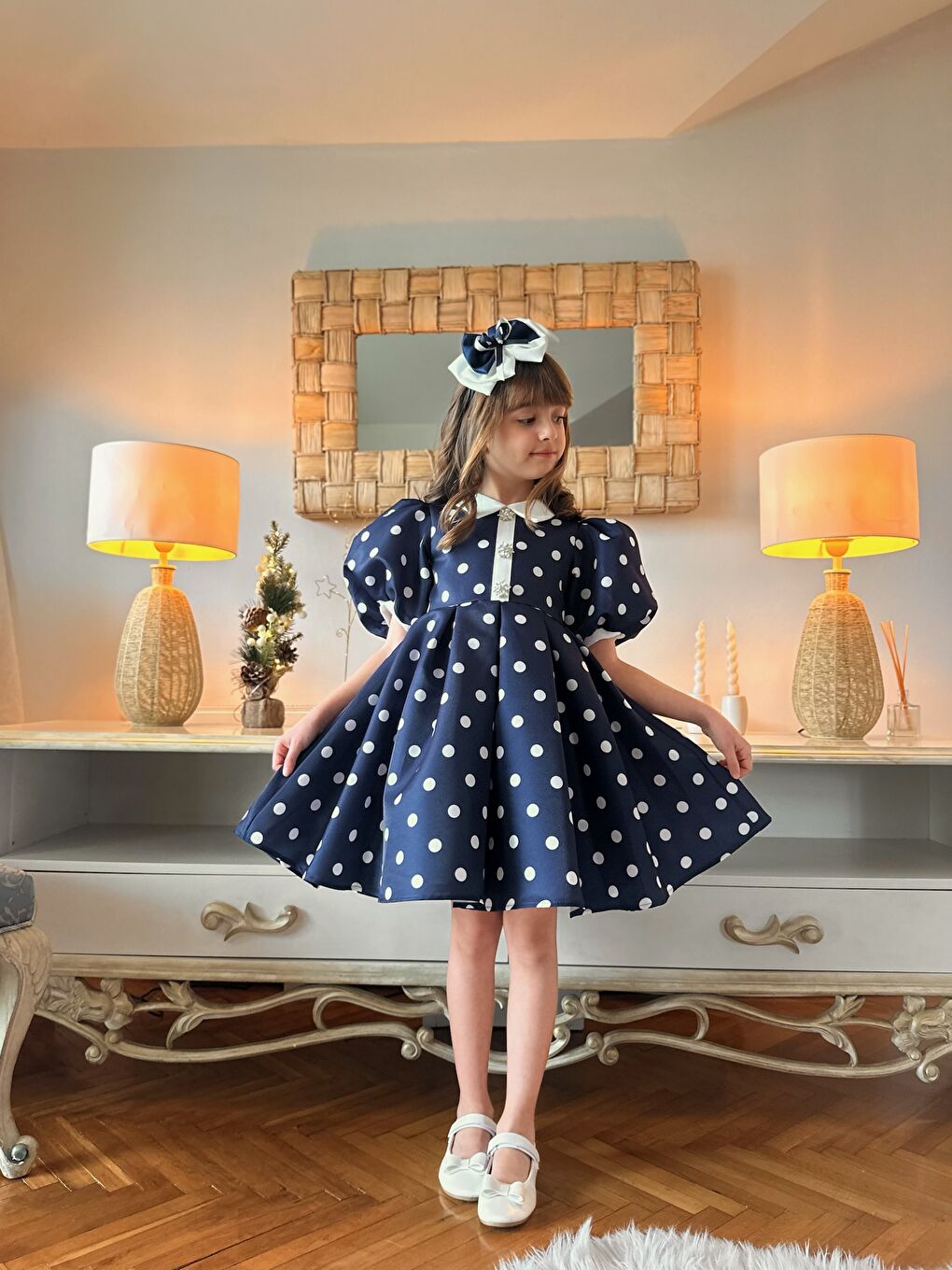 Lacivert Özel Tasarım, Puantiyeli, Balon Kollu, Düğme Detaylı, Saç Aksesuarlı Kız Çocuk Elbise_M2451-5