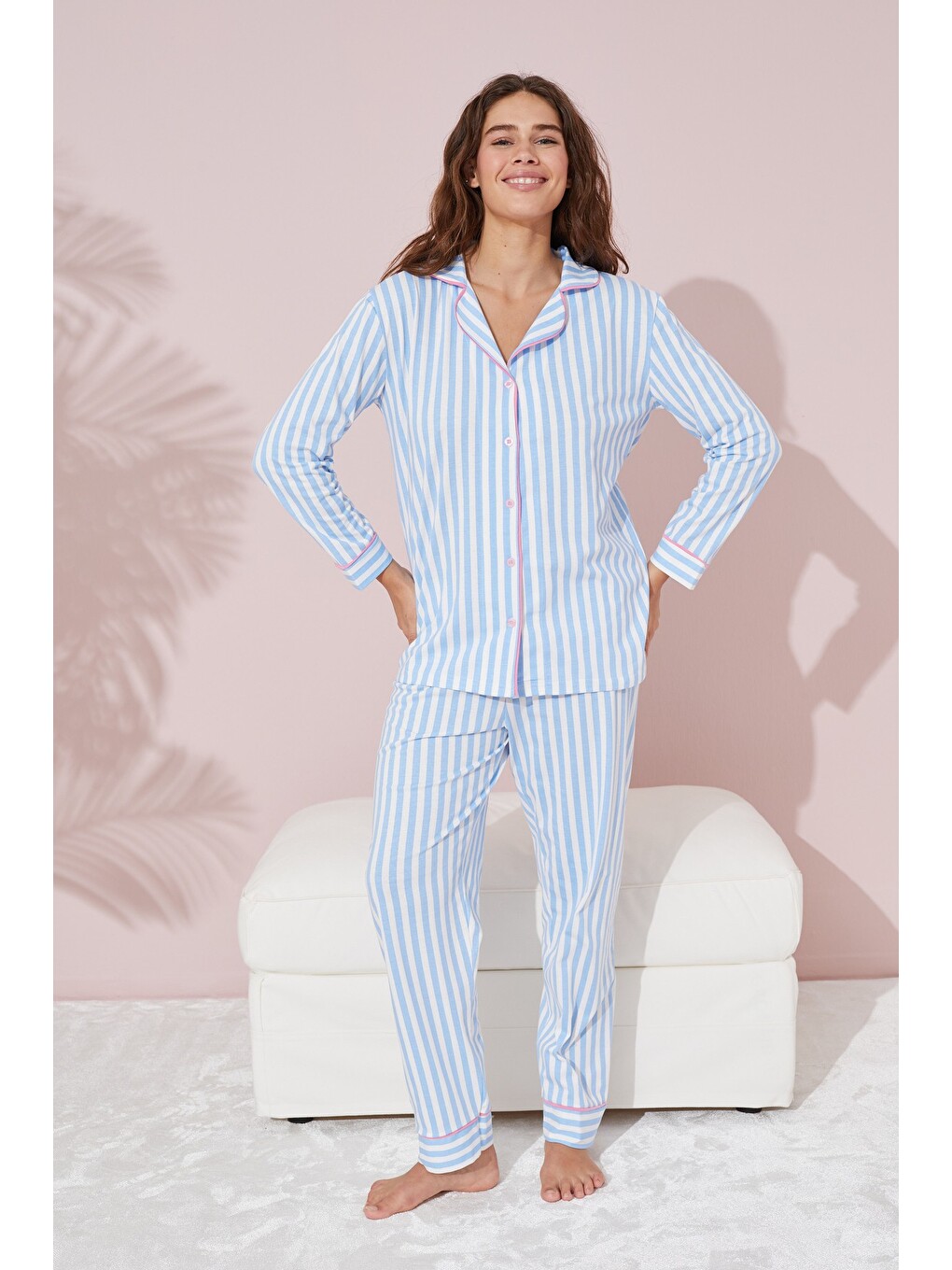 Karışık Mavi Beyaz Çizgili Düğmeli Biyeli Örme Pijama Takım-1