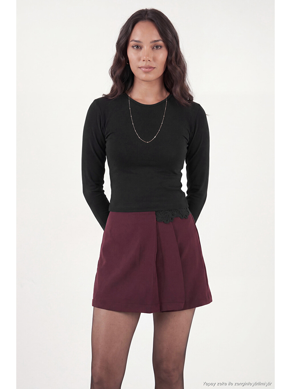 Siyah Pamuklu Bisiklet Yaka Crop Bluz 5867060-3