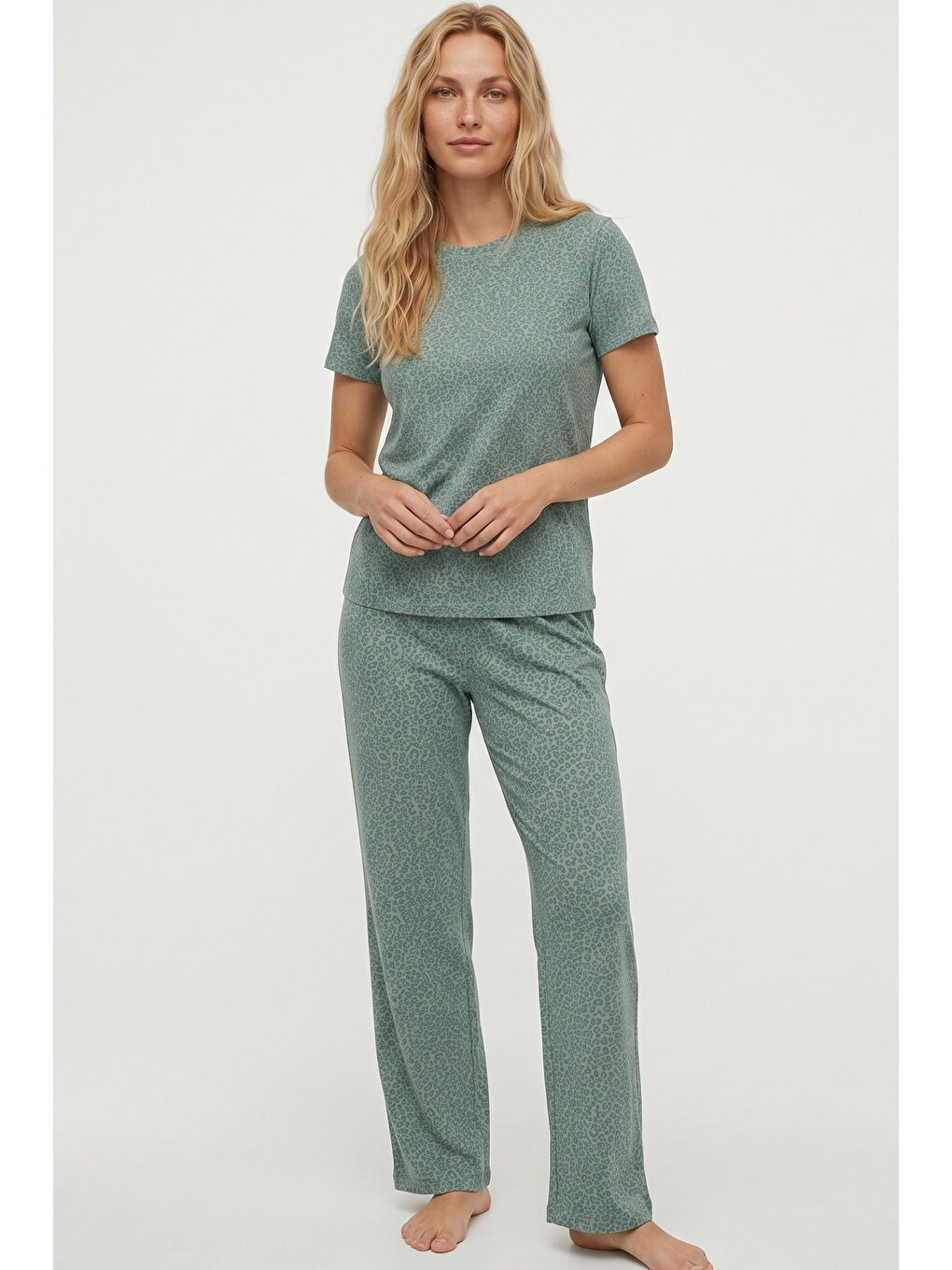 Yeşil İnce Örme Pijama Takım 7996-1