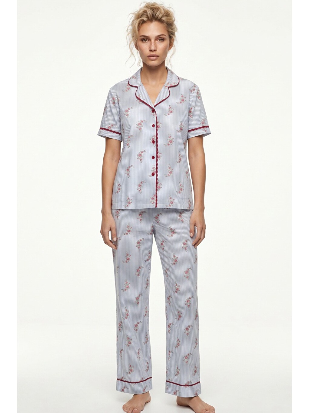 Karışık İnce Soft Örme Düğmeli Dantel Biyeli Pijama Takımı 8061-1