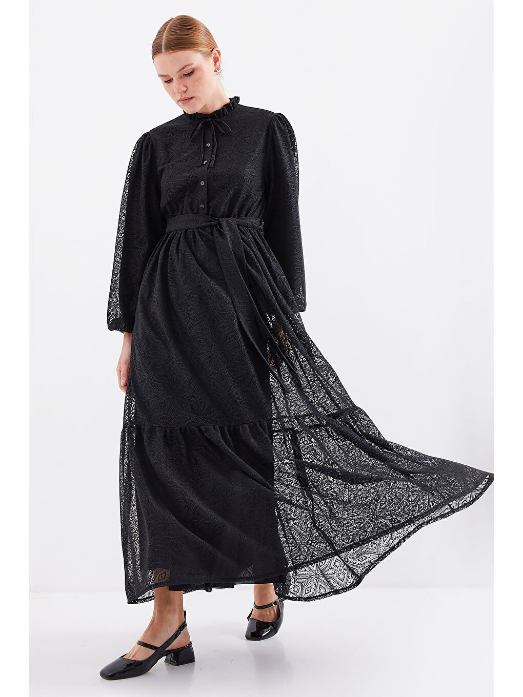 2509 Uzun Dantelli Tesettür Elbise - Siyah-1