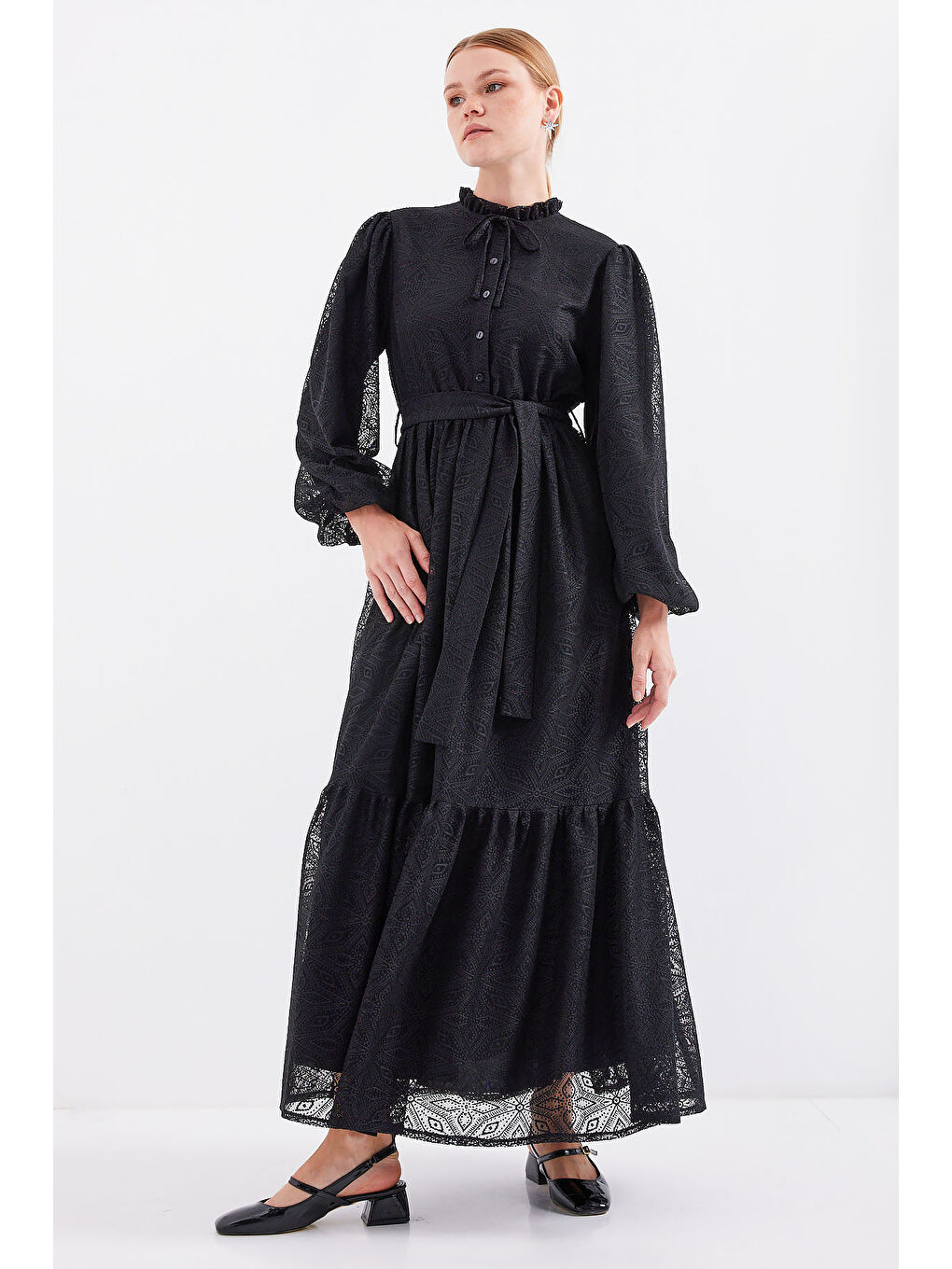 2509 Uzun Dantelli Tesettür Elbise - Siyah-3