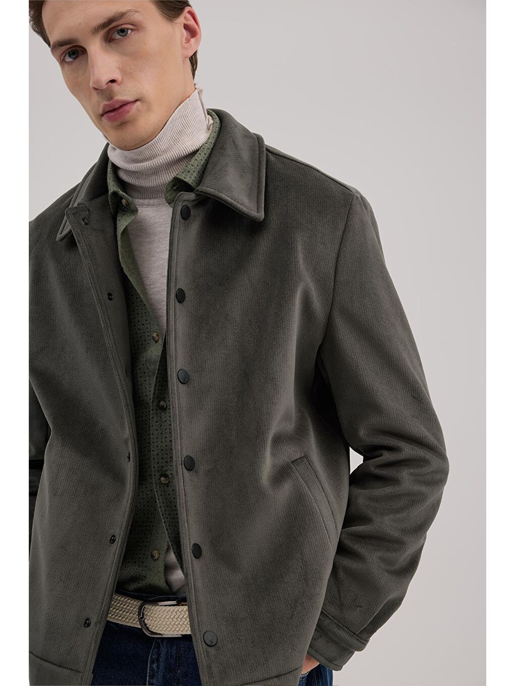 Haki Comfort Fit Klasik Yaka Kadife Mont-2