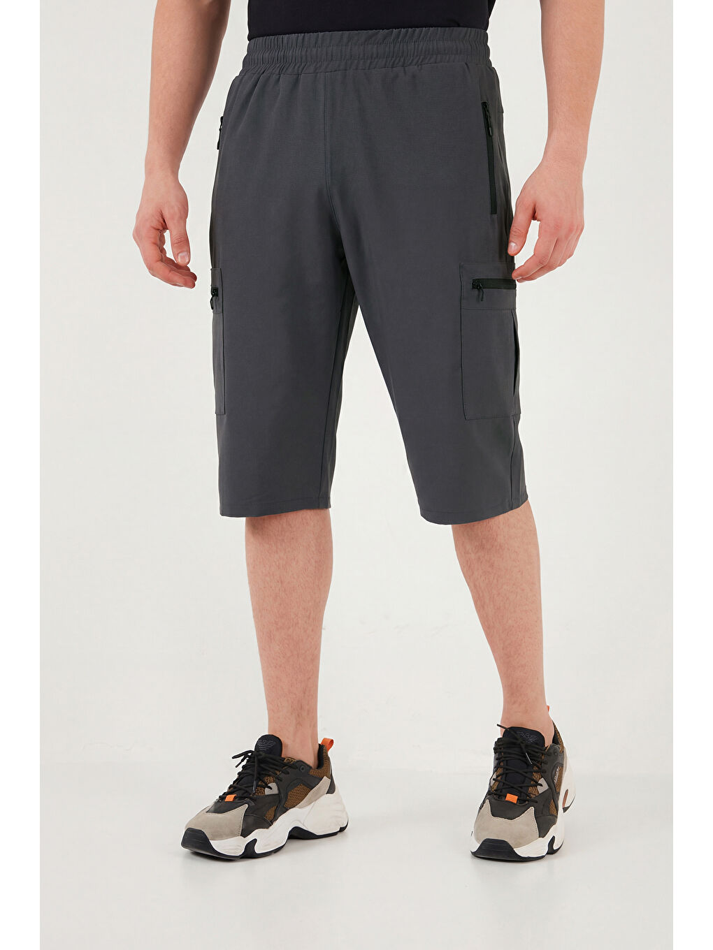 Gri Lastikli Bel Cepli Kargo Şort 693763-1