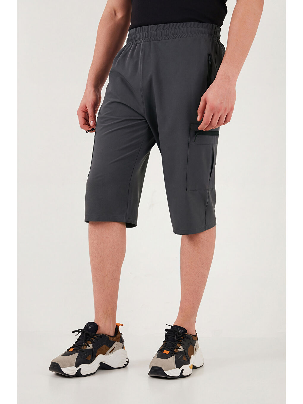 Gri Lastikli Bel Cepli Kargo Şort 693763-4