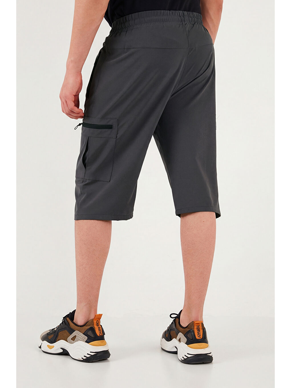 Gri Lastikli Bel Cepli Kargo Şort 693763-6