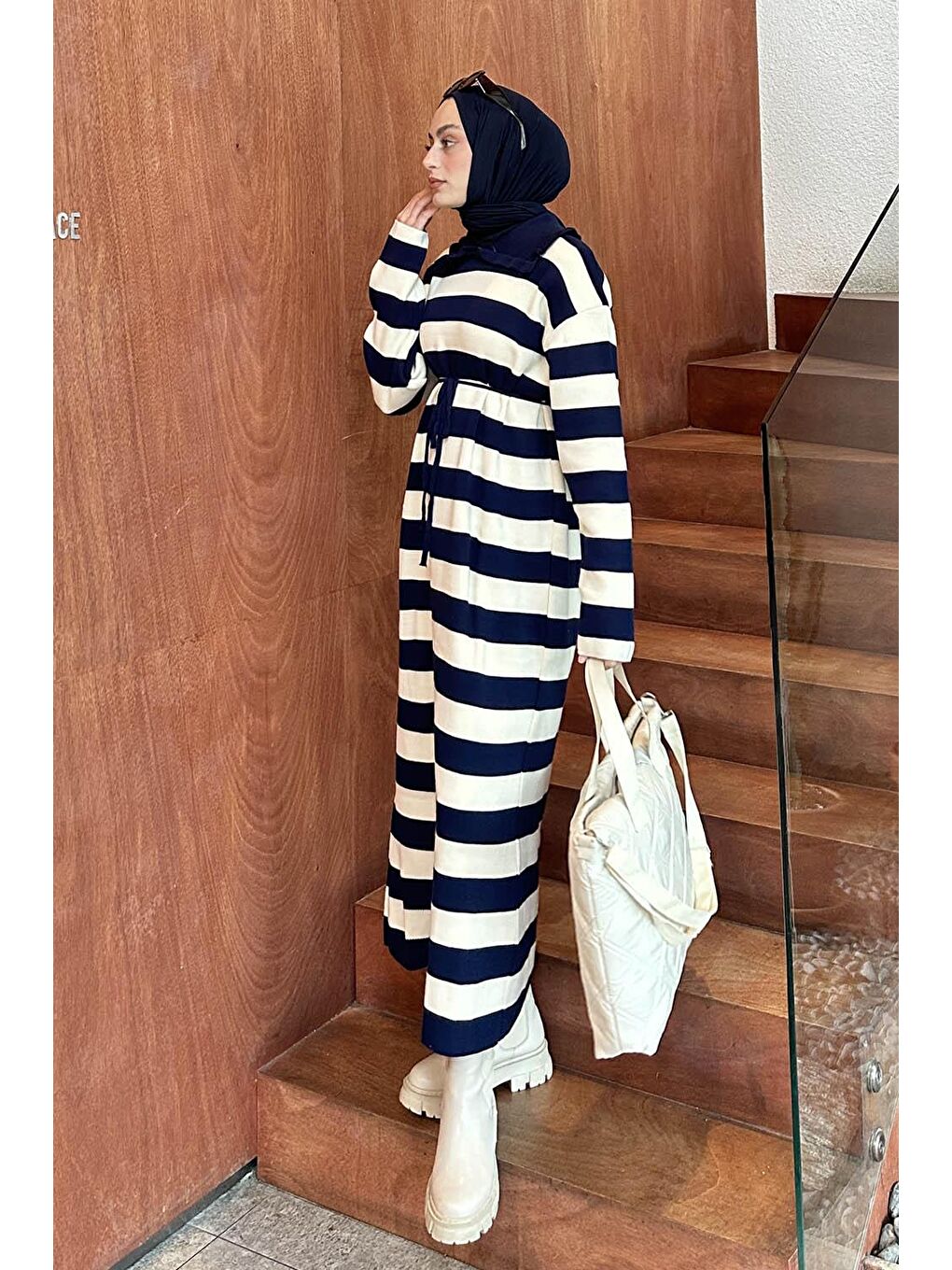 Bebe Yaka Detaylı Çizgili Triko Elbise Lacivert-1