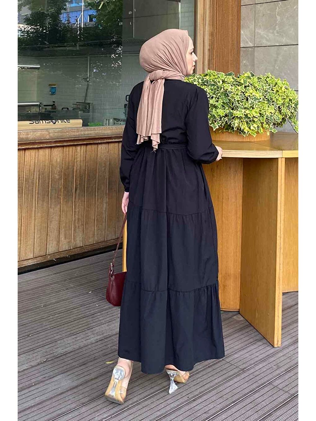 Yarım Düğme Detaylı Terikoton Elbise Siyah-3