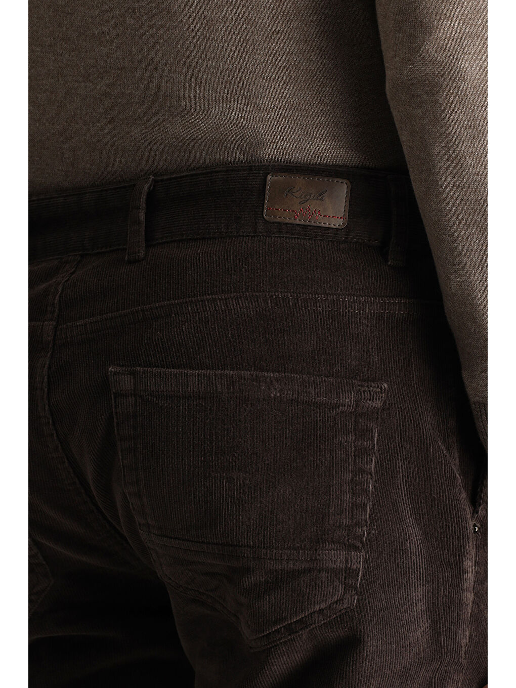 Kahverengi Slim Fit Dar Kesim Elastanlı Kadife Pantolon-4