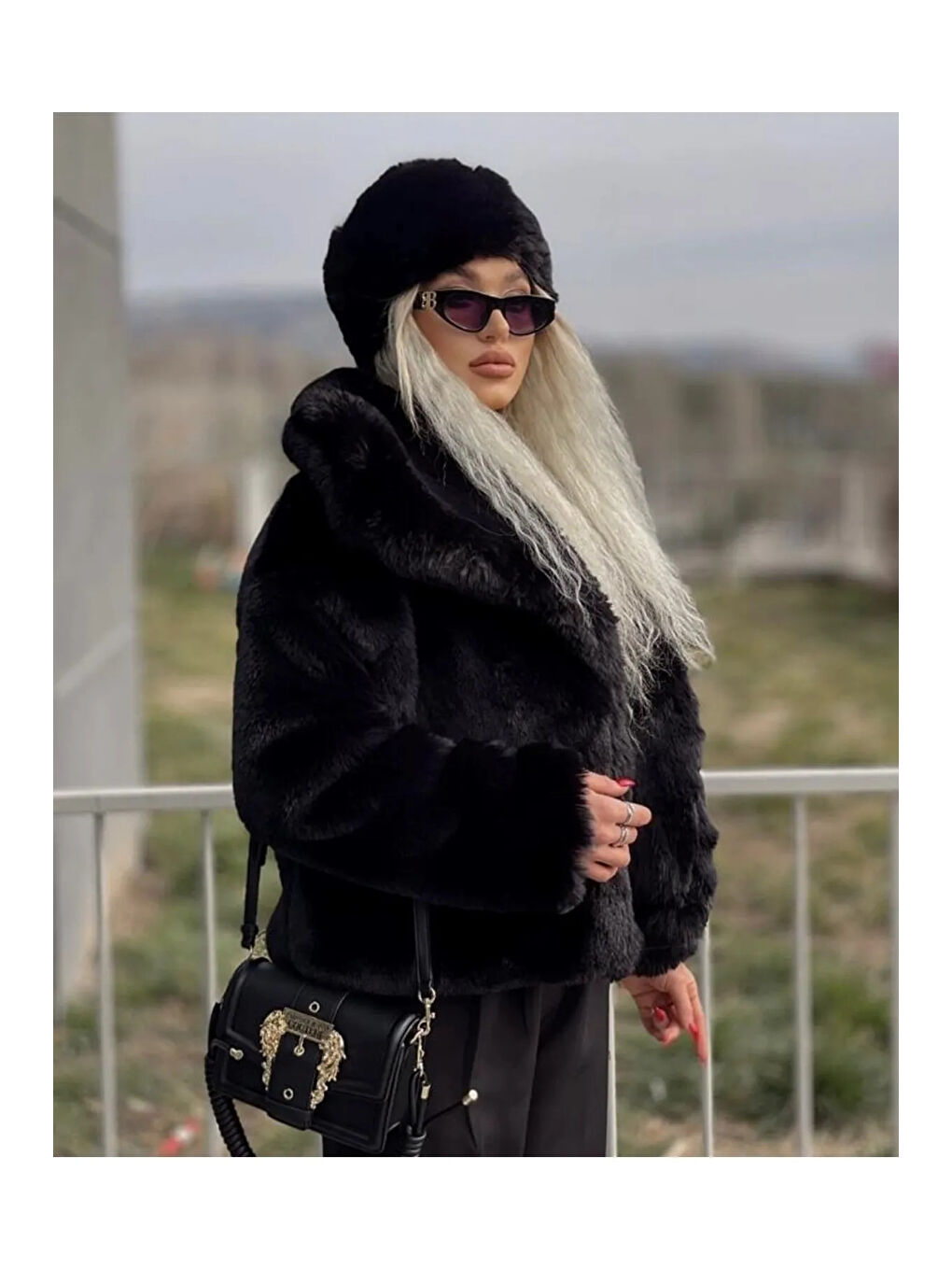 Siyah Pelüş Kalpak  Kayak için uygun Tüylü Şapka Bere SPK1146-1