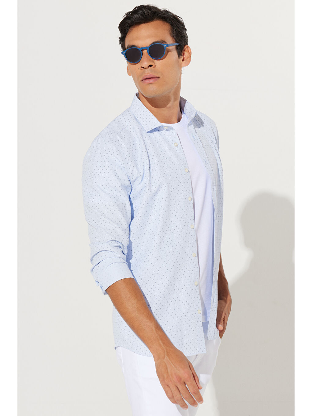 Erkek Mavi-Lacivert Slim Fit Dar Kesim İtalyan Yaka Baskılı Gömlek-1