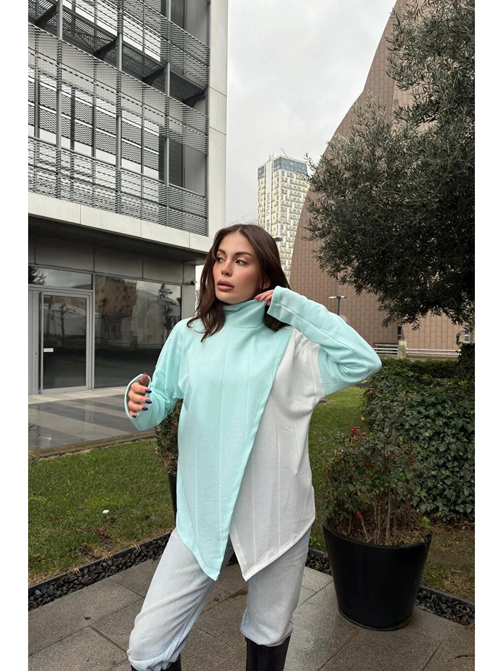 Yeşil Asimetrik Kesim Bloklu Salaş Bluz-1