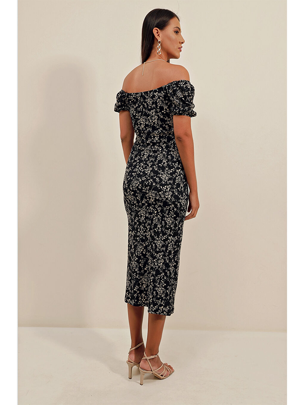 2396 Yırtmaçlı Yazlık Örme Elbise - Y.Siyah-4