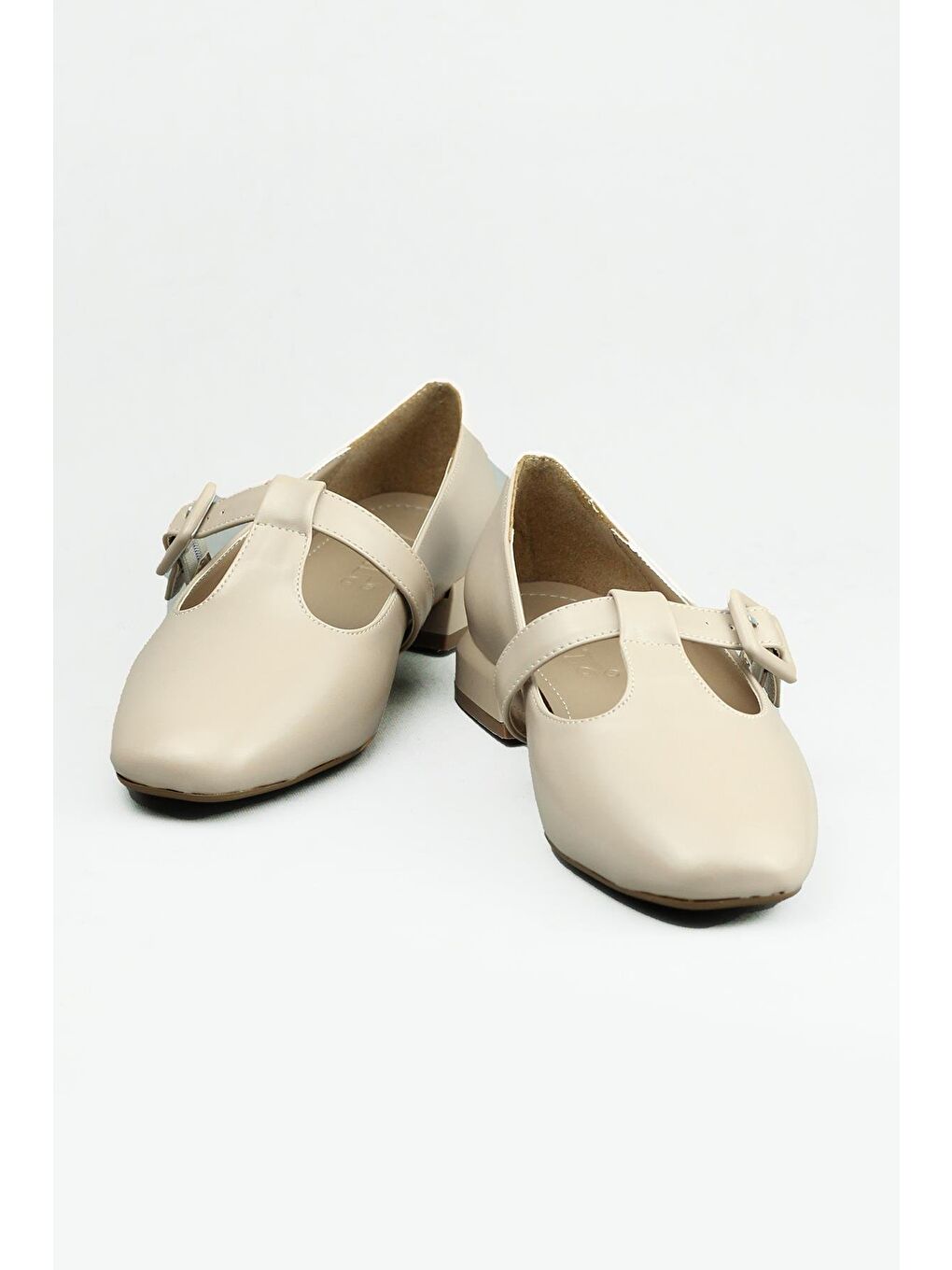 Bej 519036 Bilekten Kemerli Günlük Babet Ayakkabı Kadın-2