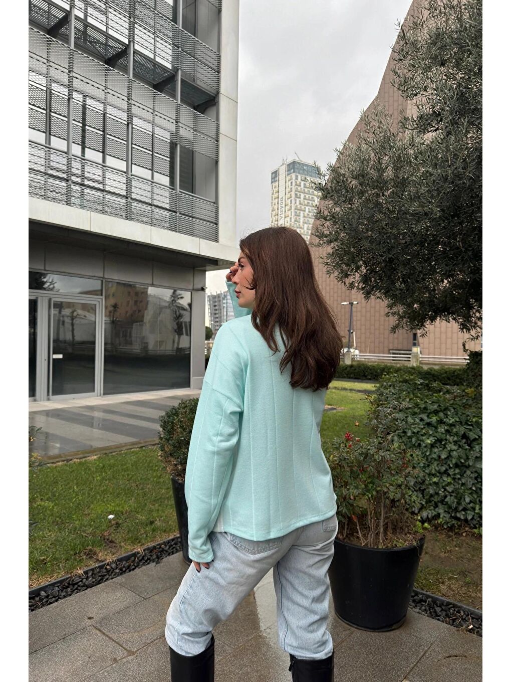 Yeşil Asimetrik Kesim Bloklu Salaş Bluz-2