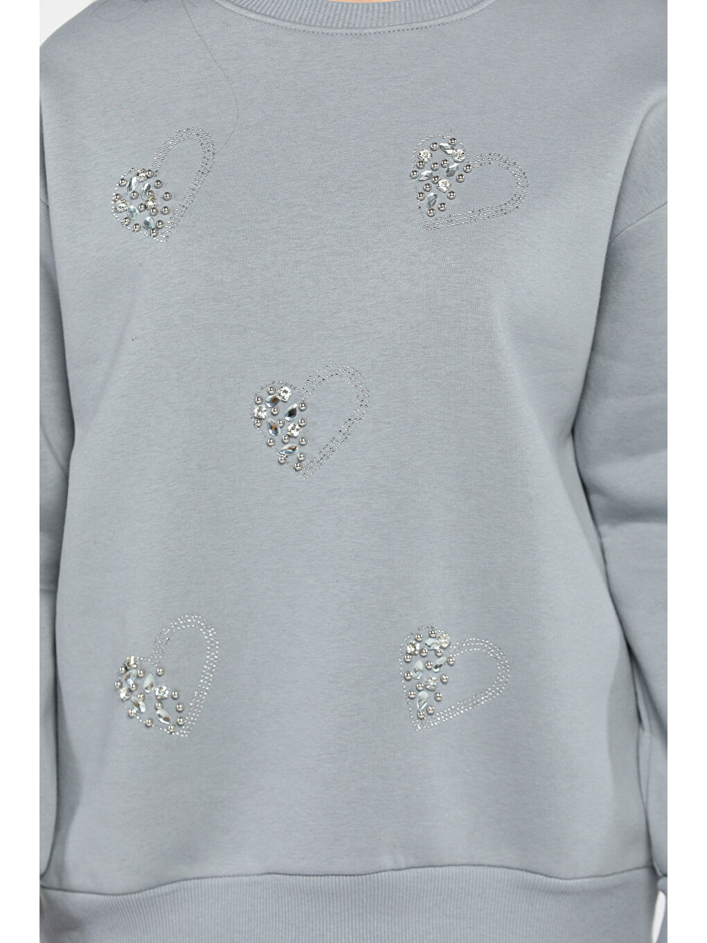 Gri Kadın Bisiklet Yaka Üç İplik Şardonlu Taş İşlemeli Sweatshirt-3