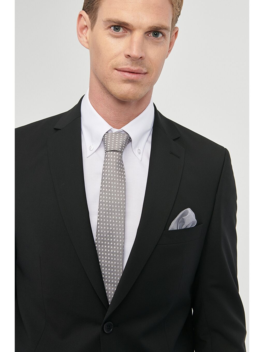 Erkek Siyah Su Geçirmez Regular Fit Geniş Kesim Mono Yaka Yünlü Nano Takım Elbise-4