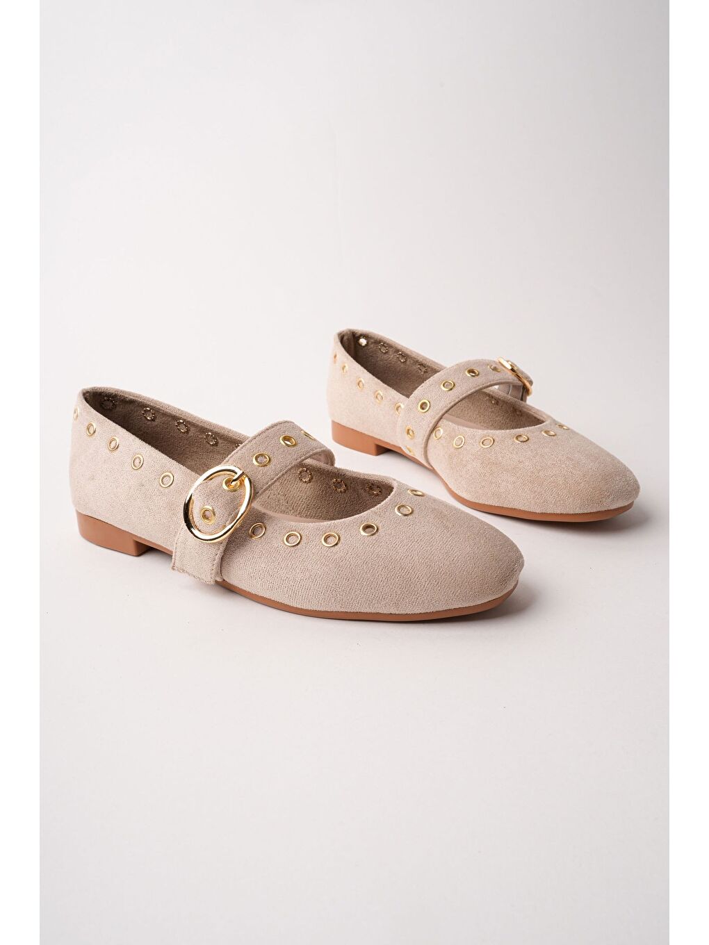 Bej ZENA Gold Tokalı Zımbalı Deri Kadın Babet Ayakkabı-2