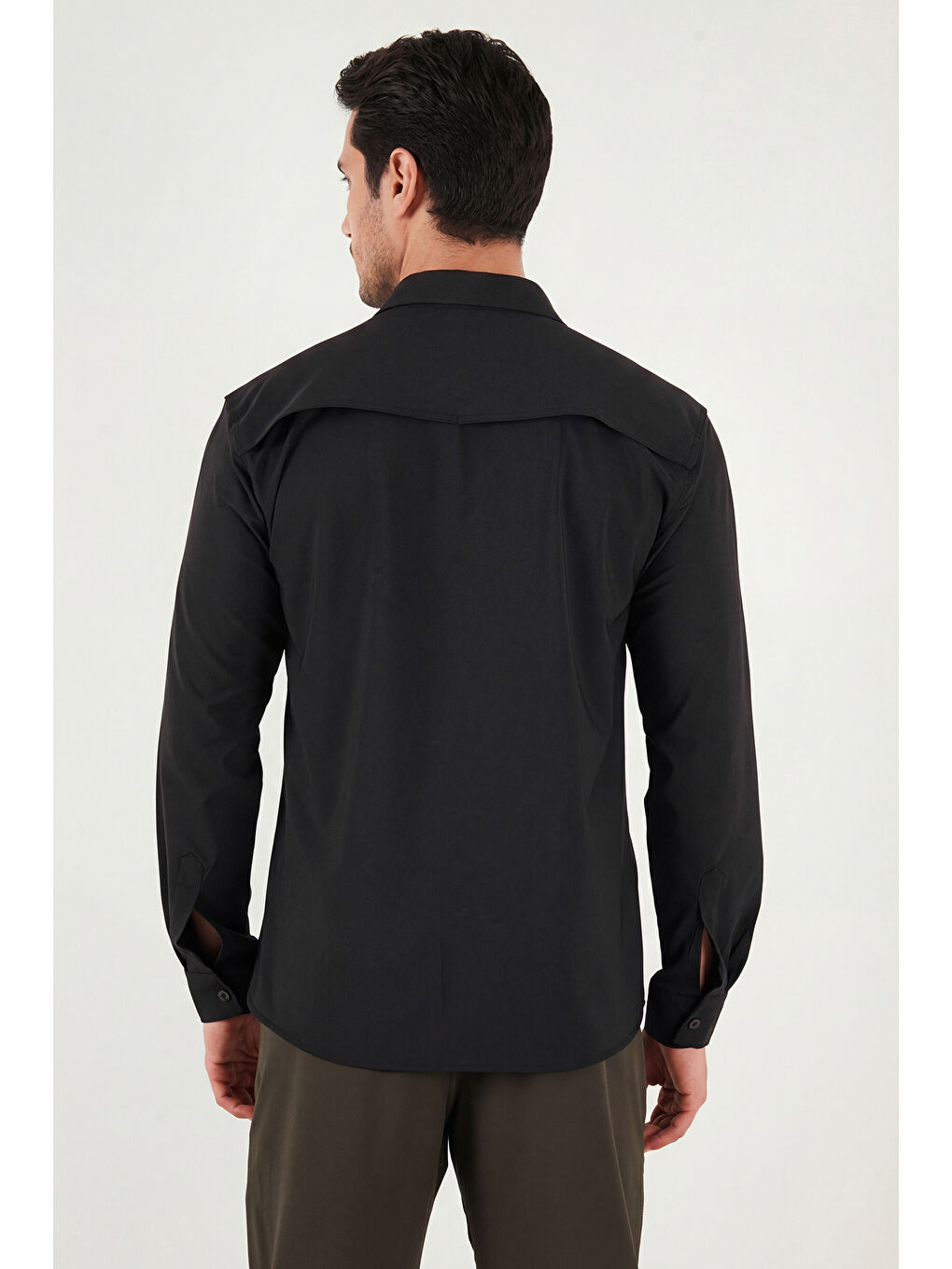 Siyah Trekking ve Su İtici  Klasik Yaka Uzun Kollu Cepli Gömlek 693820-6