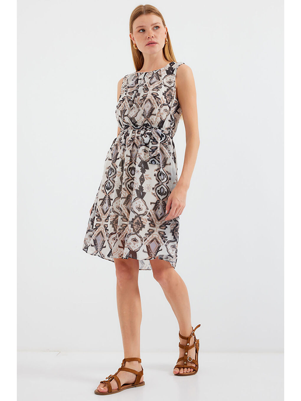 2501 Desenli Sıfır Kol Şifon Elbise - Siyah-3