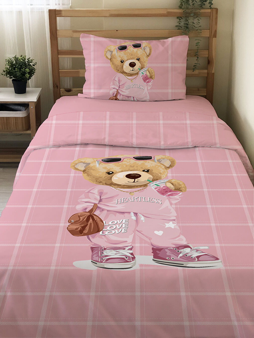 Karışık Tedy Desenli Çarşafsız 2 li Takım Baskılı Tek Kişilik Nevresim Takımı 160x220 cm