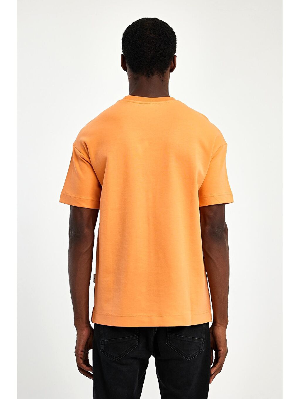 Turuncu Bisiklet Yaka  Fit Kalın Dokulu Erkek Tişört-4