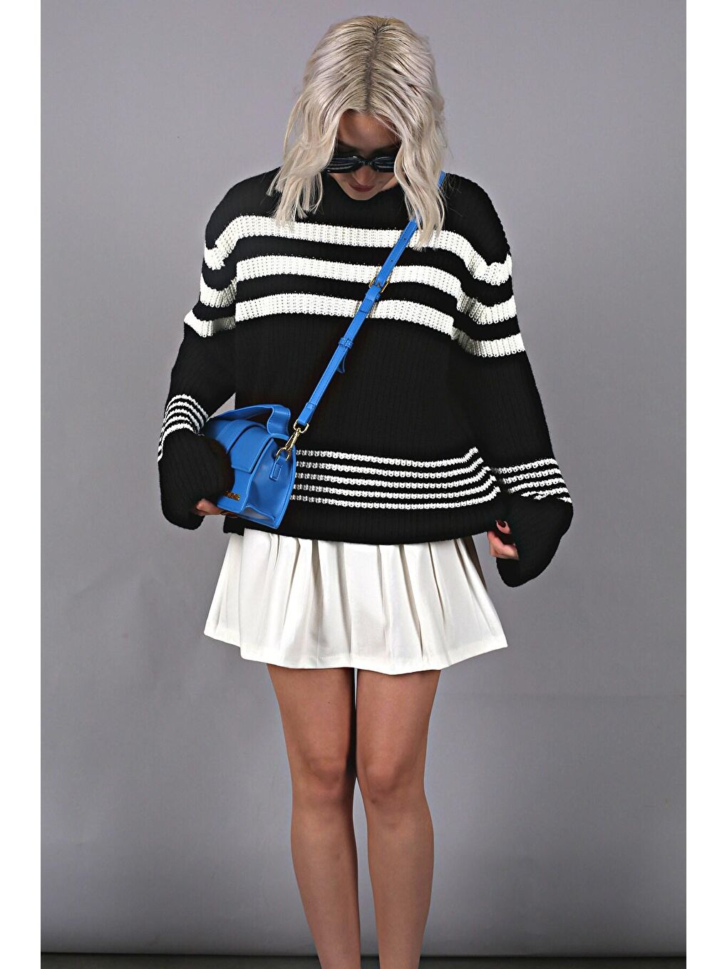 Siyah Çizgili Triko Kazak Mg1585-3