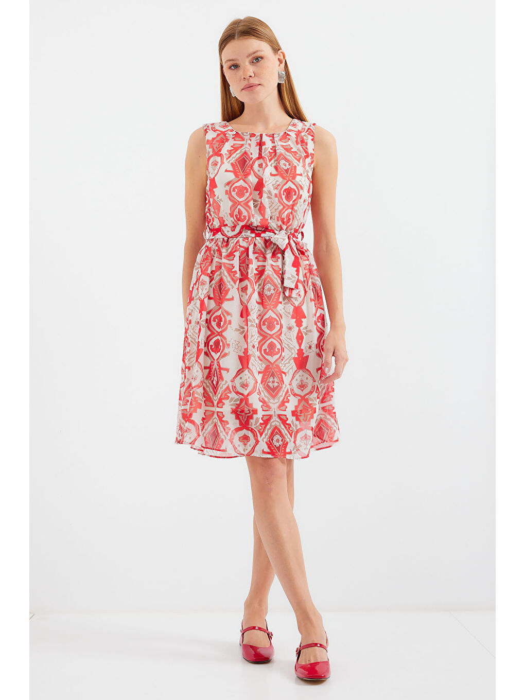 2501 Desenli Sıfır Kol Şifon Elbise - Kırmızı-1