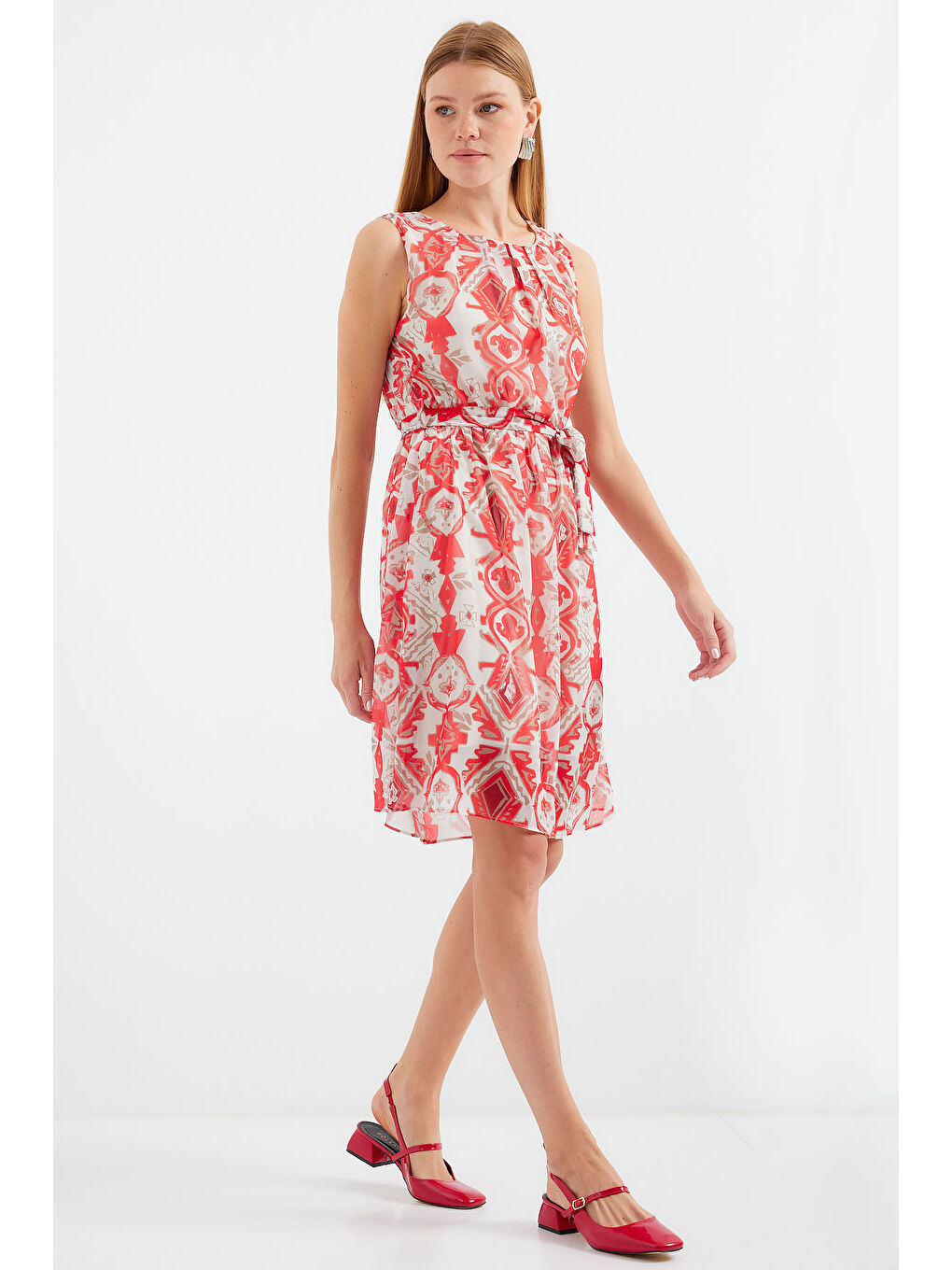 2501 Desenli Sıfır Kol Şifon Elbise - Kırmızı-2