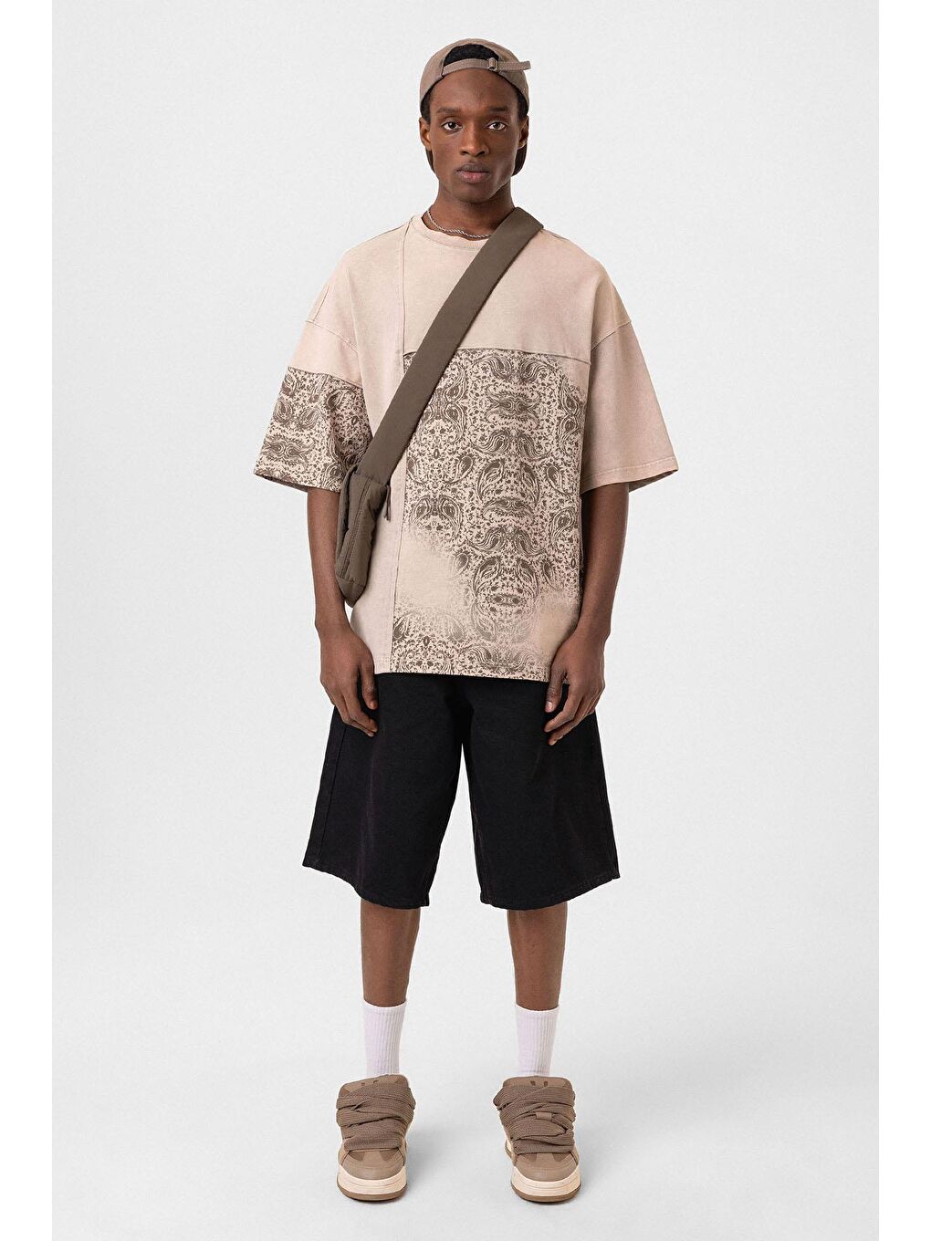 Bej Bisiklet Yaka Yıkamalı Oversize Tişört Taş