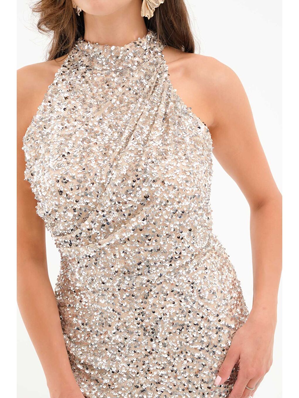 Gri Kadın Gümüş Pul İşlemeli Balık Abiye Elbise-3