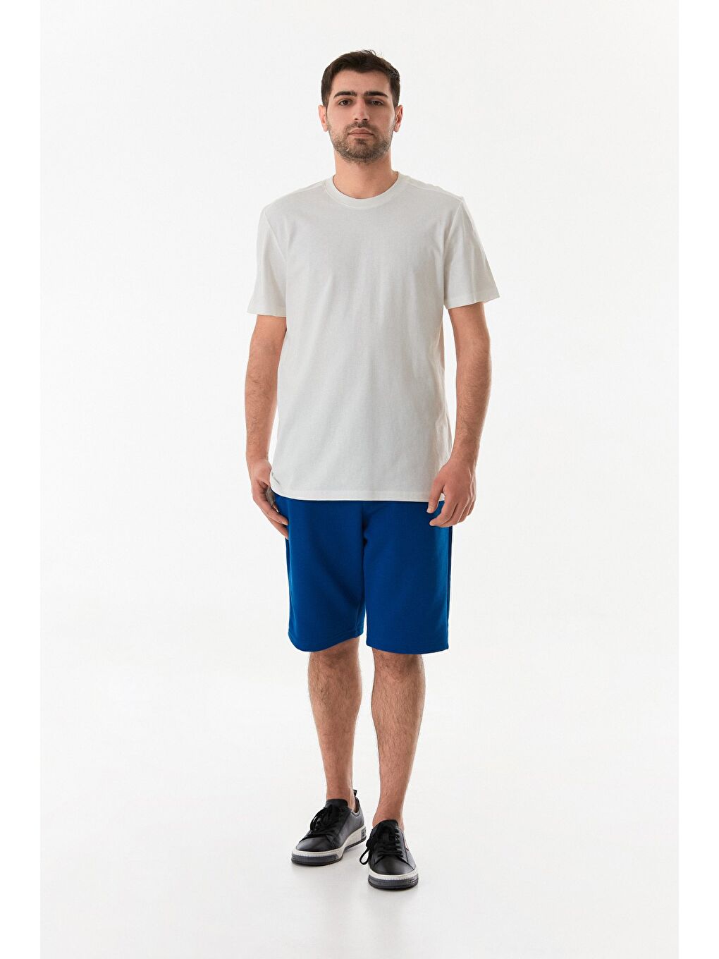 Ekru Basic Bisiklet Yaka Tişört