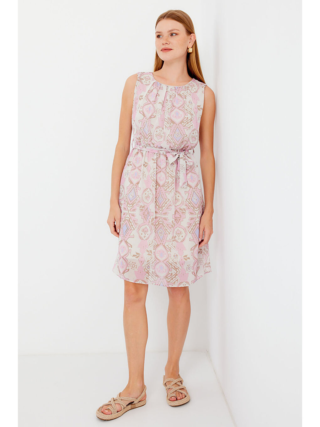 2501 Desenli Sıfır Kol Şifon Elbise - Pembe-3