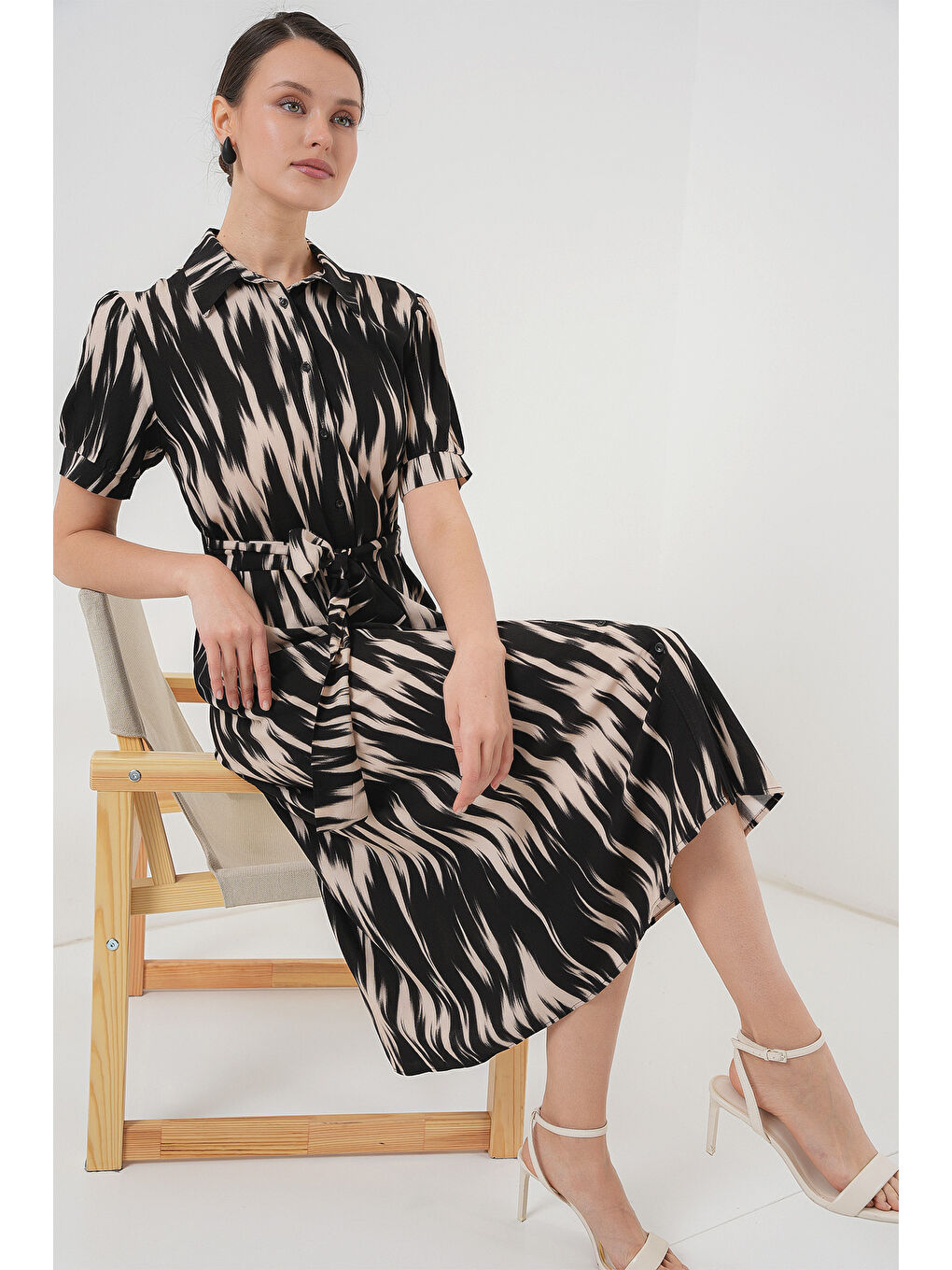 Desenli Kısa Kol Elbise 2532 - Siyah-1