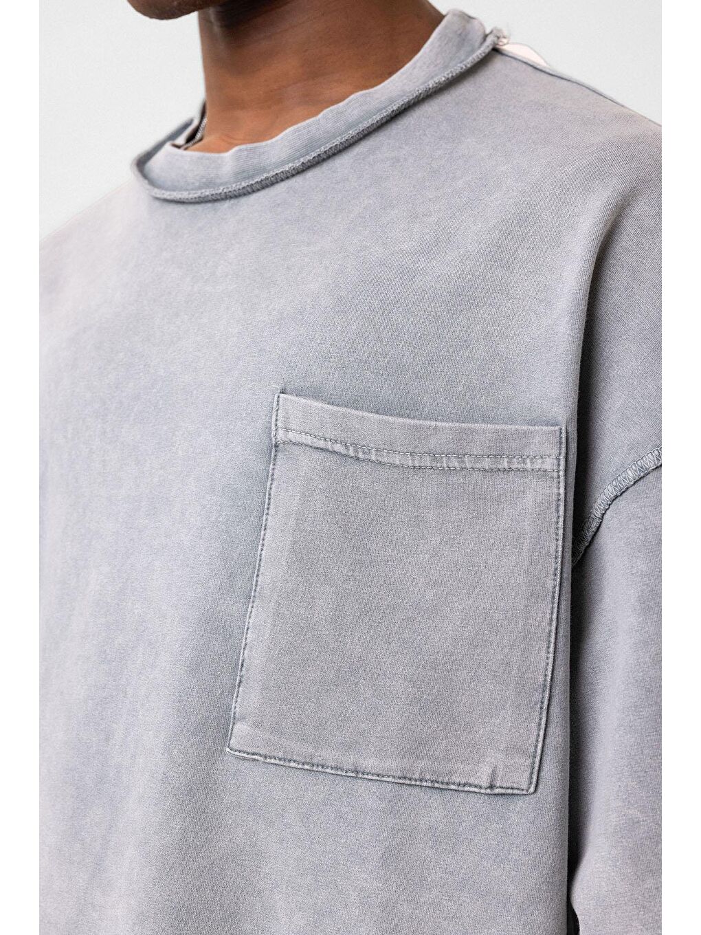 Yıkamalı Oversize Cepli Tişört Gri-5