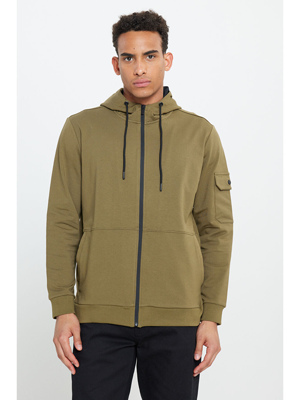 Haki Standart Fit Normal Kesim Kapüşonlu Erkek Fermuarlı Sweatshirt Hırka-2