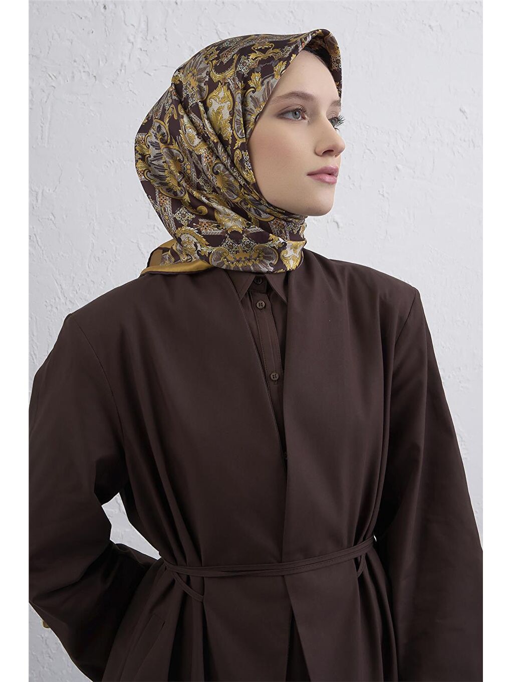 Kahverengi Etnik Desen Saf İpek Twill Eşarp 9416D 32