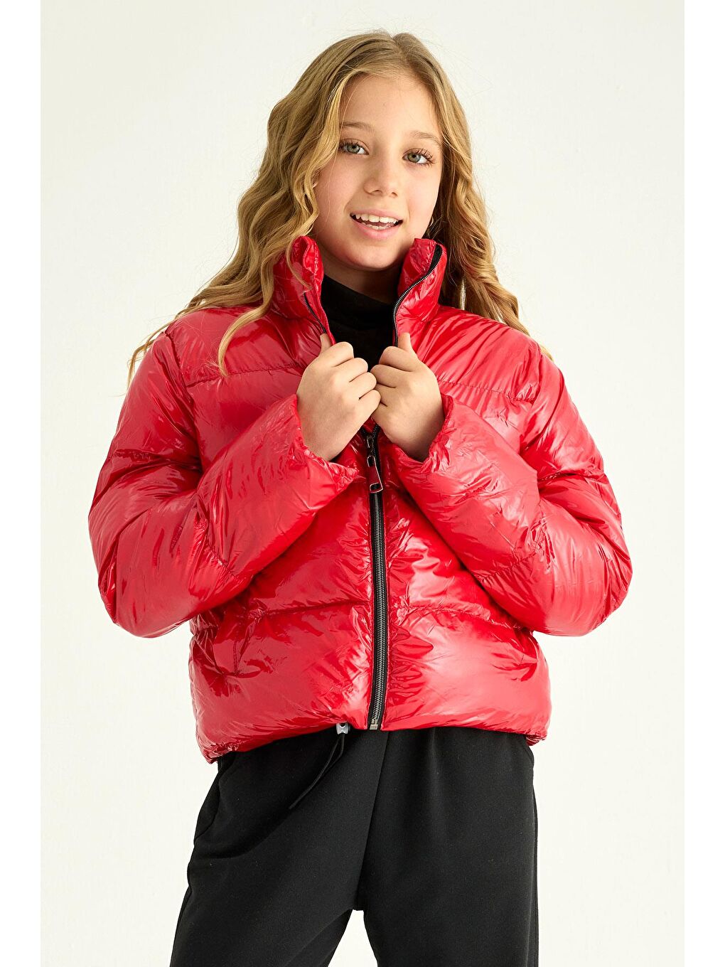 Kapüşonlu Uzun Kol Beli Lastikli Kırmızı Renk Kız Çocuk Mont-3