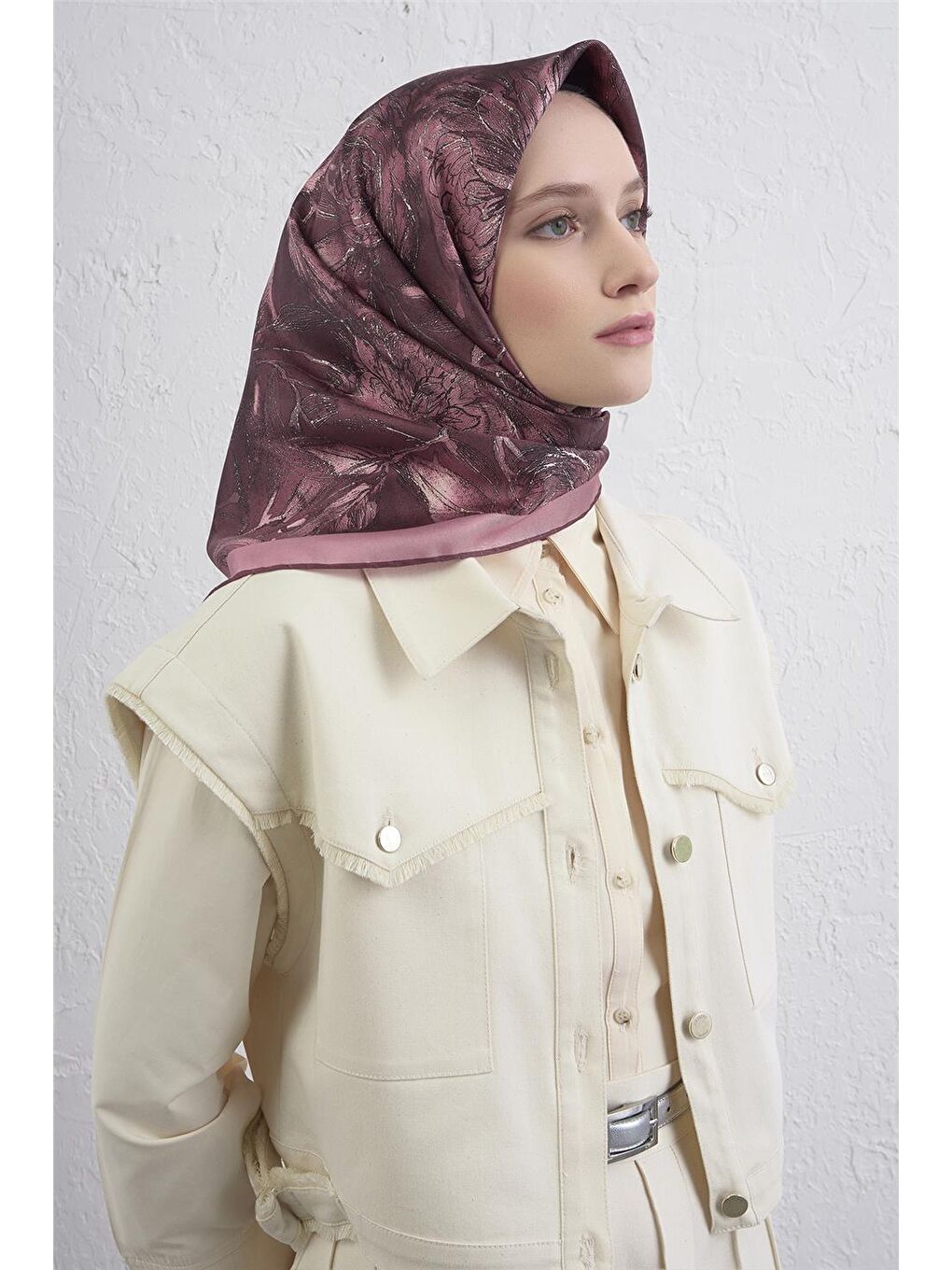 Pembe Çiçek Desenli Saf İpek Twill Eşarp 9409D 05-1